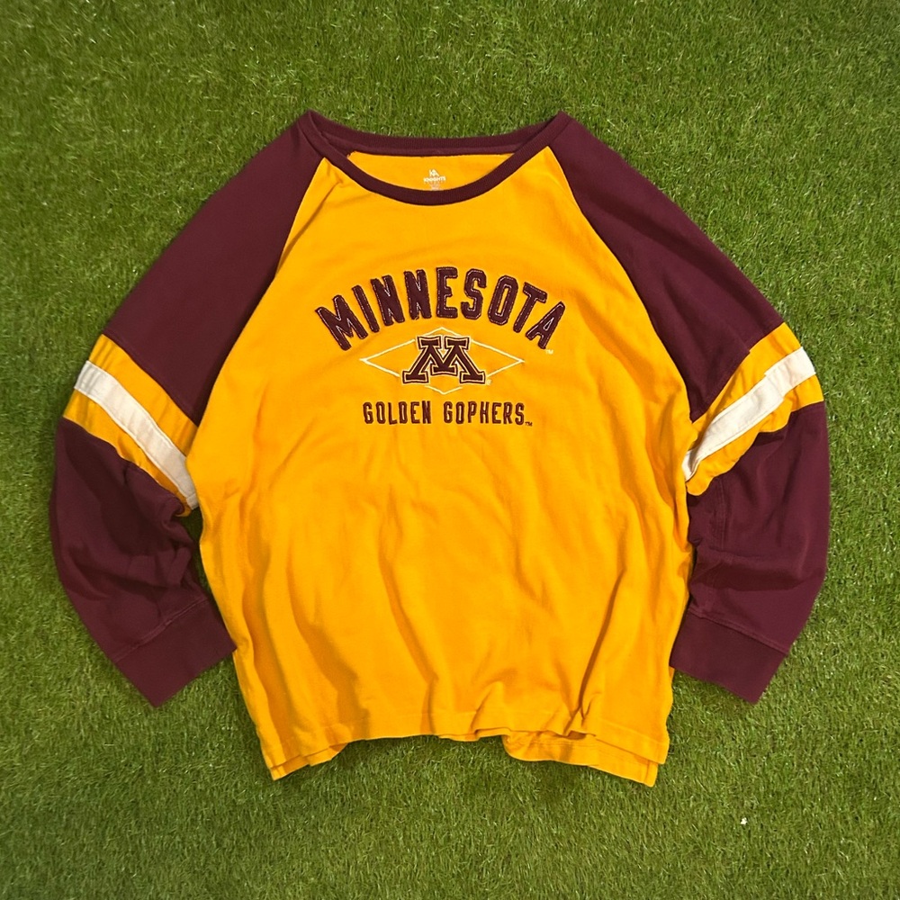 Vintage Yellow And Maroon Tshirt